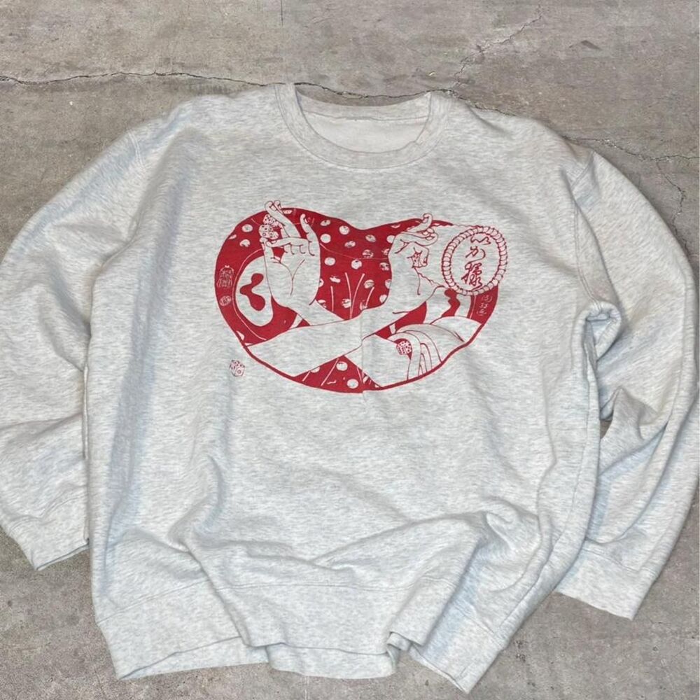 Unbranded Women's Grey Sweatshirt